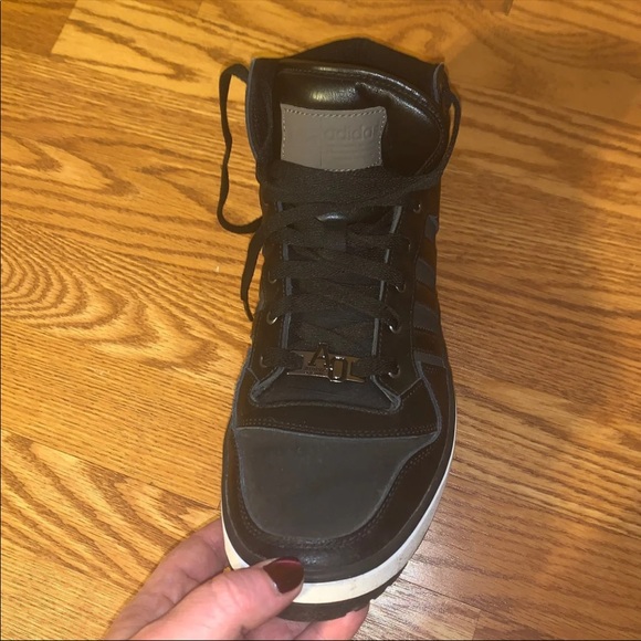 ❌SOLD❌Adidas men sneakers - Picture 8 of 9